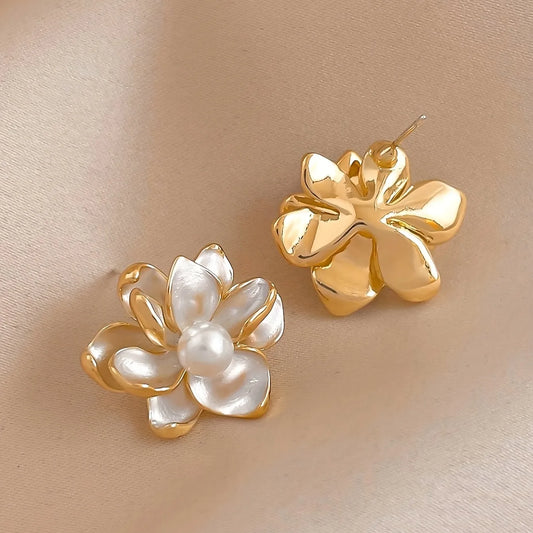 1 pair elegant simple style korean style flower inlay alloy artificial pearls ear studs