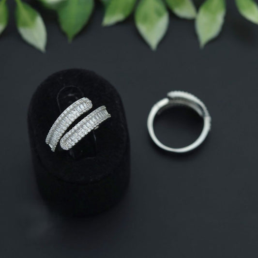 Elegant Sterling Silver Ring – The Perfect Gift for Women & Girls