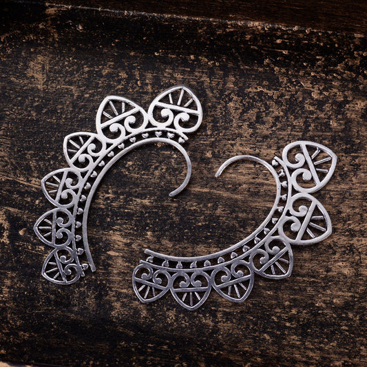 Mirage Behind the Ear Oxidize Silver Unique stylish Ear Cuff Earrings for both Male and Femail