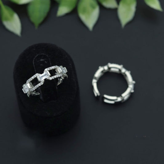 Sterling Ring with Cubic Zirconia – Modern Luxury