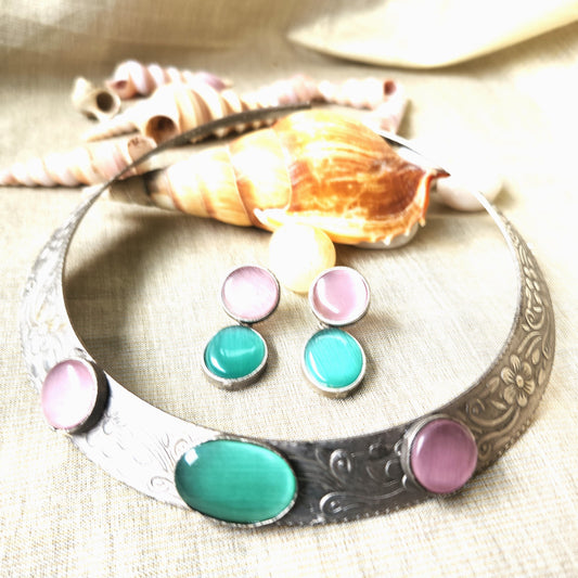 Mirage -Stylish Hasli necklace With mint green and pink Monalisa stone design and a beautiful marching earrings