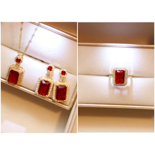 MIRAGE - classic Red Stone pendent earing set with rings