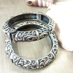 Mirage  Ethnic Embossed  Silver  kada  (Single Pic)