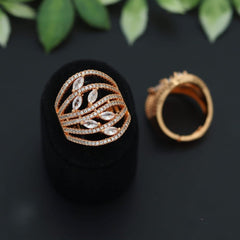 Exquisite Rose Gold Genn Zirconia Ring – A Touch of Luxury