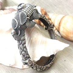 Mirage  Elephant design with big stone on top , Statement peace ,  Silver  kada  (Single Pic)