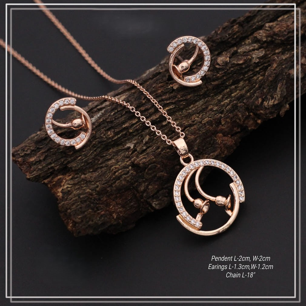 MIRAGE - Round stylish pendent earing set with chain 
