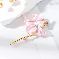 Elegant White Lotus Flower Brooch – Gold Tone Floral Lapel Pin for Women