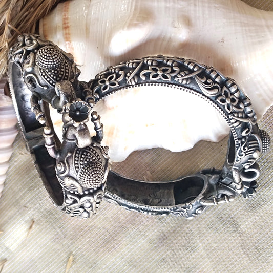 Mirage  Elephant design , Statement peace ,  Silver  kada  (Single Pic)