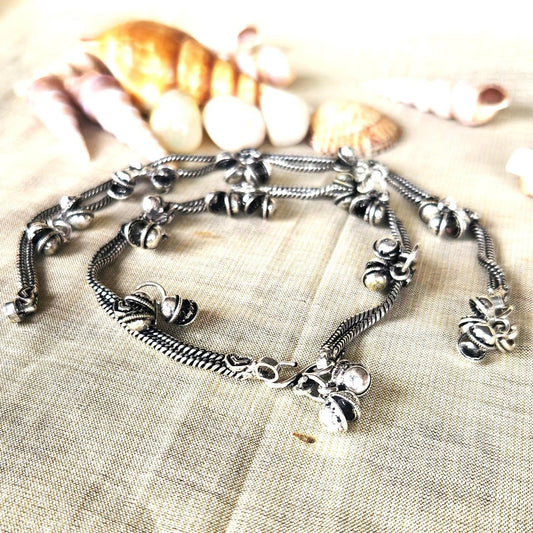 Mirage Latest German Silver Oxidized Anklet