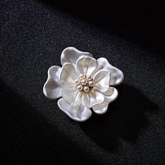 Elegant Pearl Flower Brooch for Women | Luxury Floral Statement Brooch – The Mirage Fashion