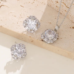 Mirage - Square American Dimond  Elegant Pendent Earing Set.