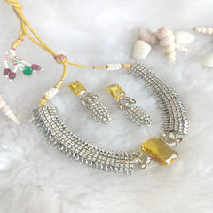 Stunning Alloy Gold-Plated Yellow Jewel Set