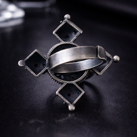 Mirage Oxidized Unique Ring
