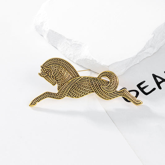 Mirage - Vintage Galloping Horse Brooch in Gold & Silver – Retro-Inspired Unisex Pin for Bold Style