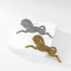 Mirage - Vintage Galloping Horse Brooch in Gold & Silver – Retro-Inspired Unisex Pin for Bold Style