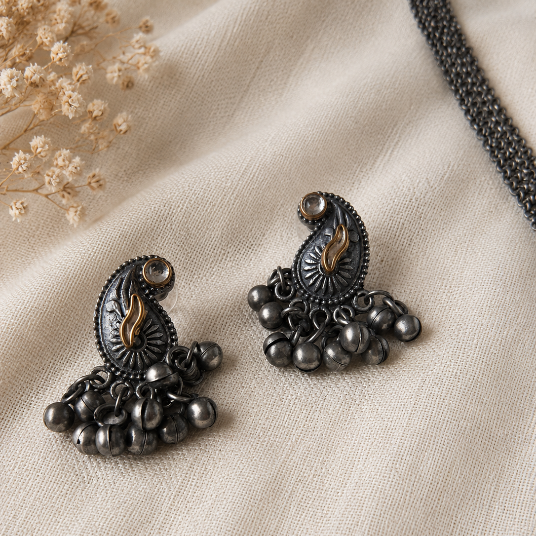 Oxidized Floral Long Pendant Necklace Set with Matching Ghungroo Earrings for Women | The Mirage Fashion