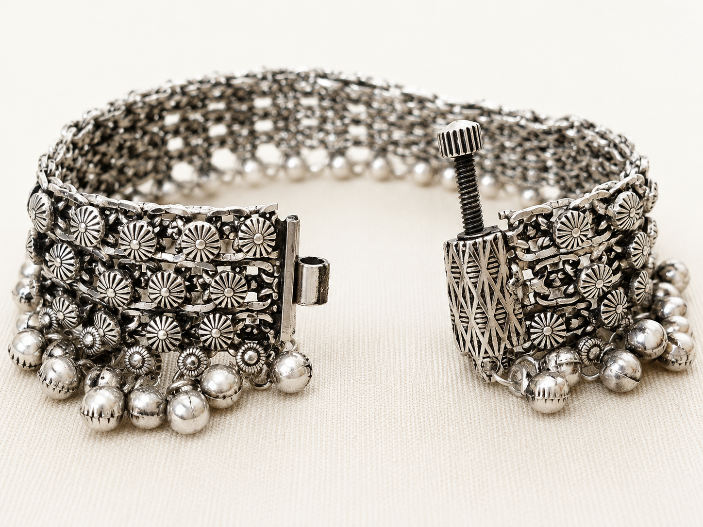 The Mirage Fashion Oxidized Ghungroo Anklet Pair – Traditional Tribal Statement Payal for Women
