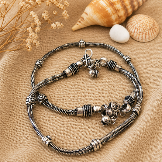 The Mirage Fashion Vintage Silver-Tone Tribal Anklet Pair – Oxidized Boho Payal for Women