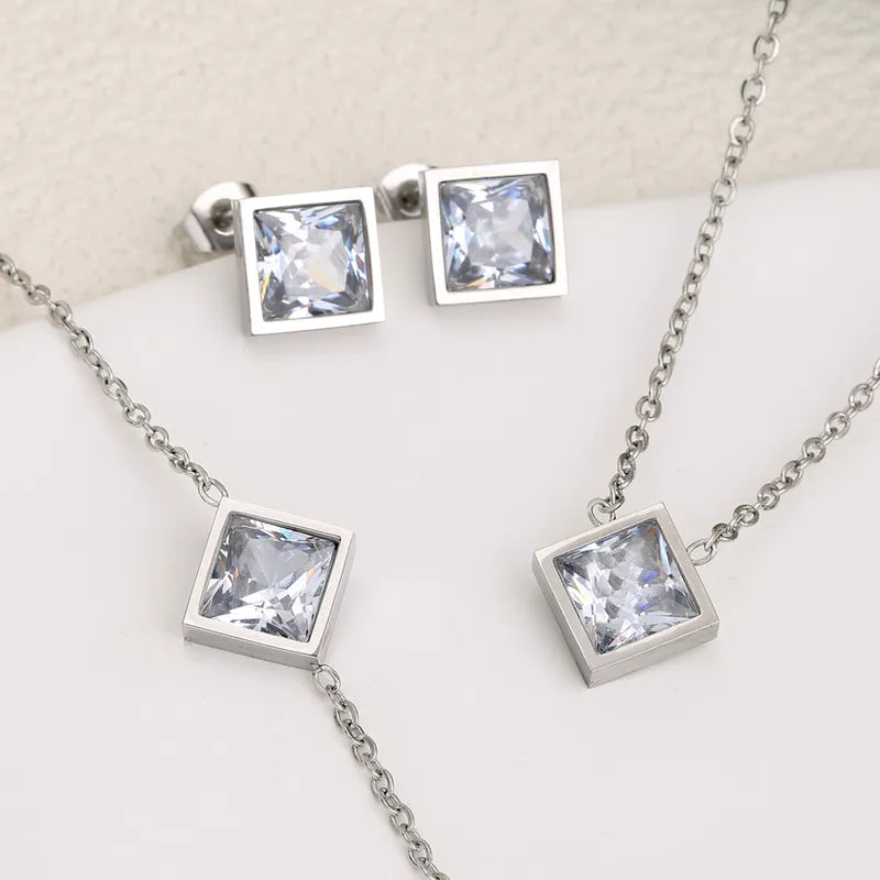 MIRAGE - Silver Square Pendent Earing Set with Bracelet